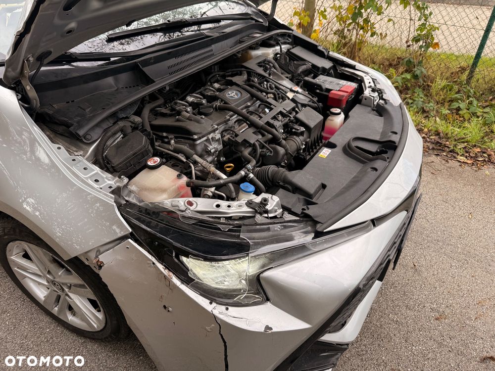Toyota Corolla 1.8 Hybrid Executive - 6