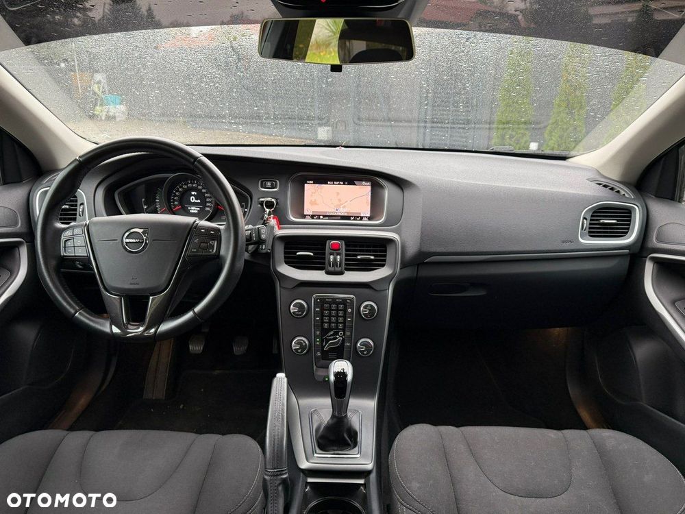 Volvo V40 - 6