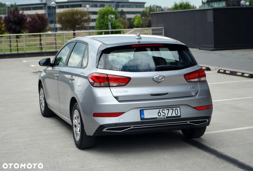 Hyundai i30 1.5 DPI Modern - 30