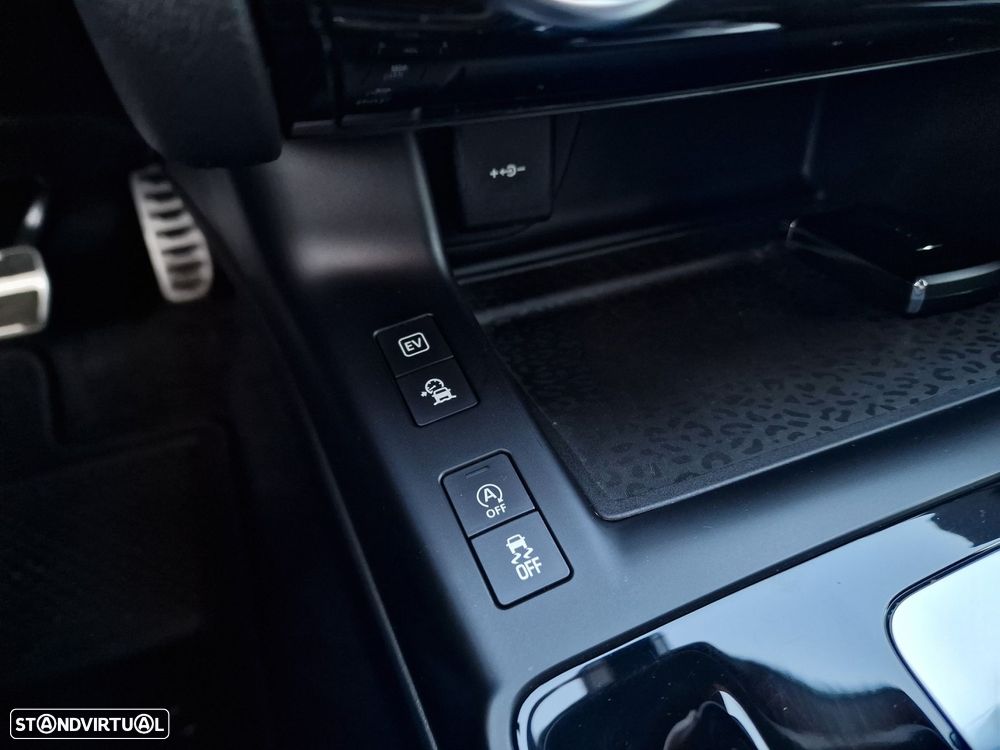 Jaguar E-Pace 1.5 P300e R-Dynamic S AWD Aut. - 35