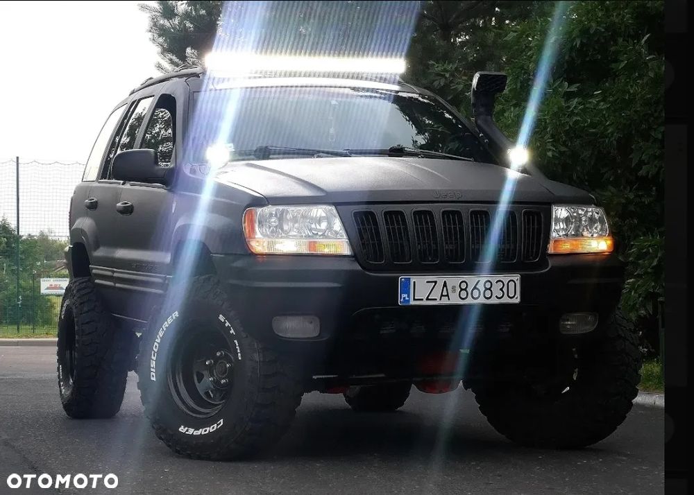 Jeep Grand Cherokee - 13