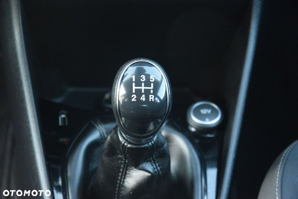 Ford Fiesta 1.1 S&S TREND - 29