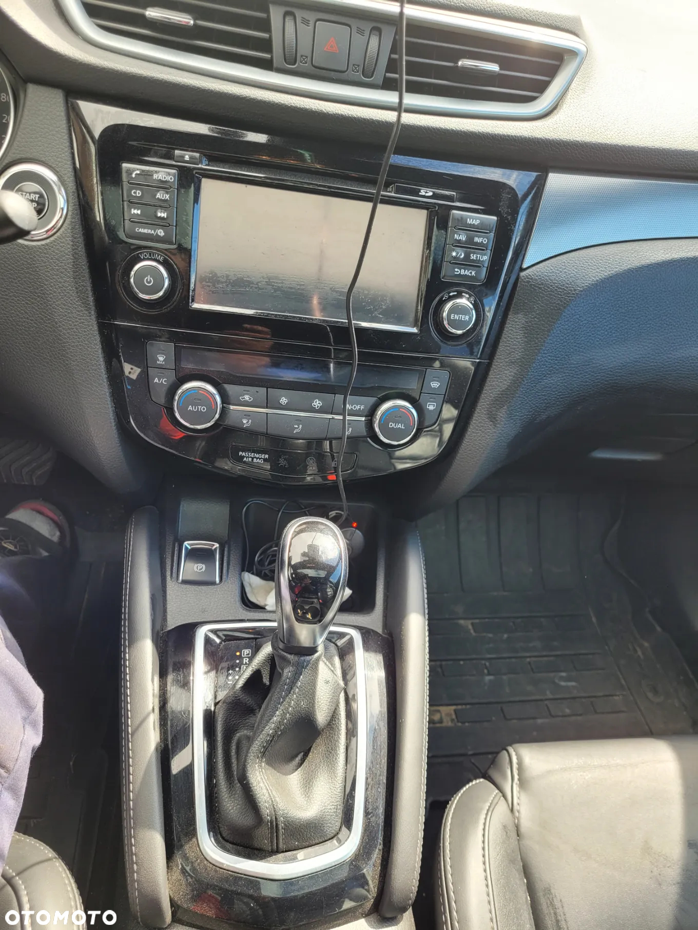 Nissan Qashqai 1.6 DCi N-Connecta Xtronic EU6 - 10