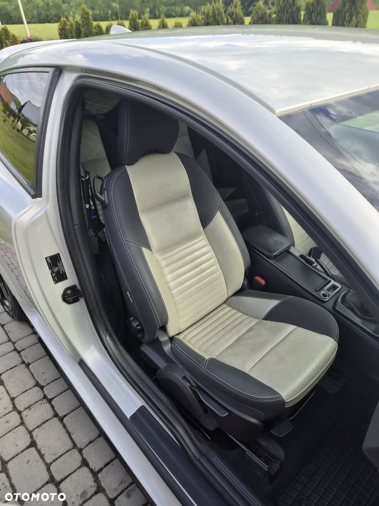 Volvo C30 2.0D R-Design - 7