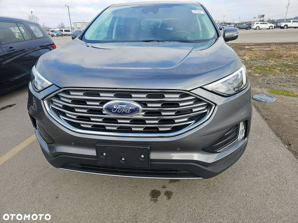 Ford Edge - 2