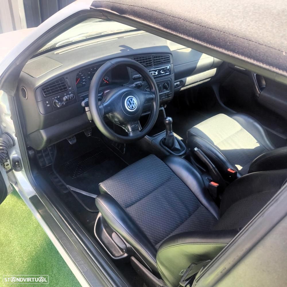 VW Golf Cabriolet - 14