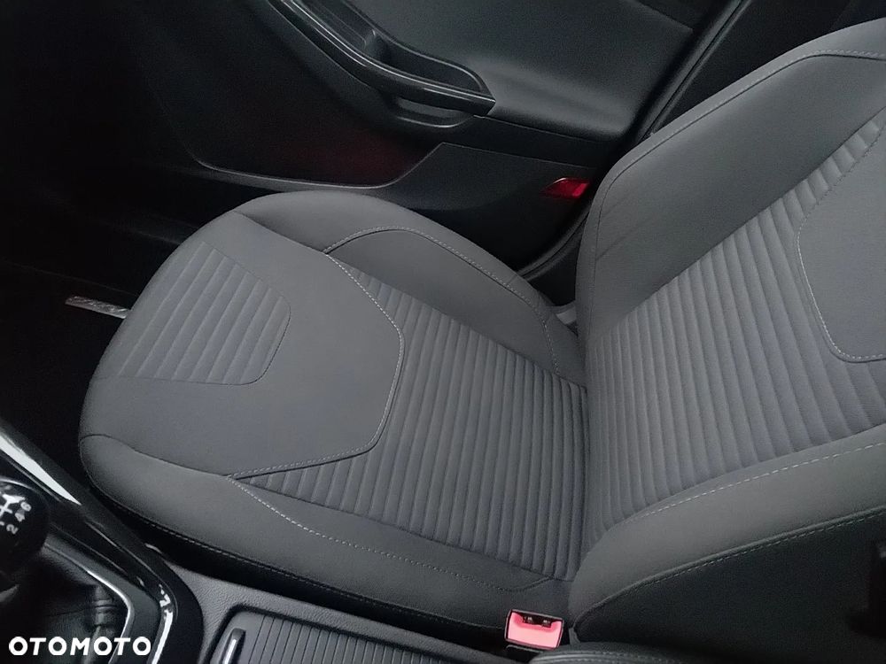 Ford Focus 1.0 EcoBoost STart-Stopp-System TITANIUM - 21