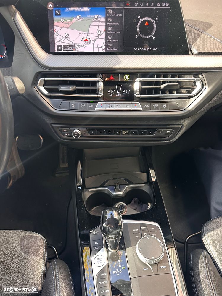 BMW 118 i Pack M Auto - 19