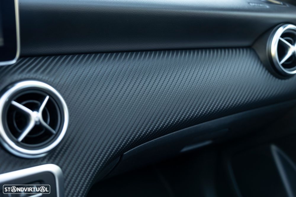 Mercedes-Benz A 180 d AMG Line - 15