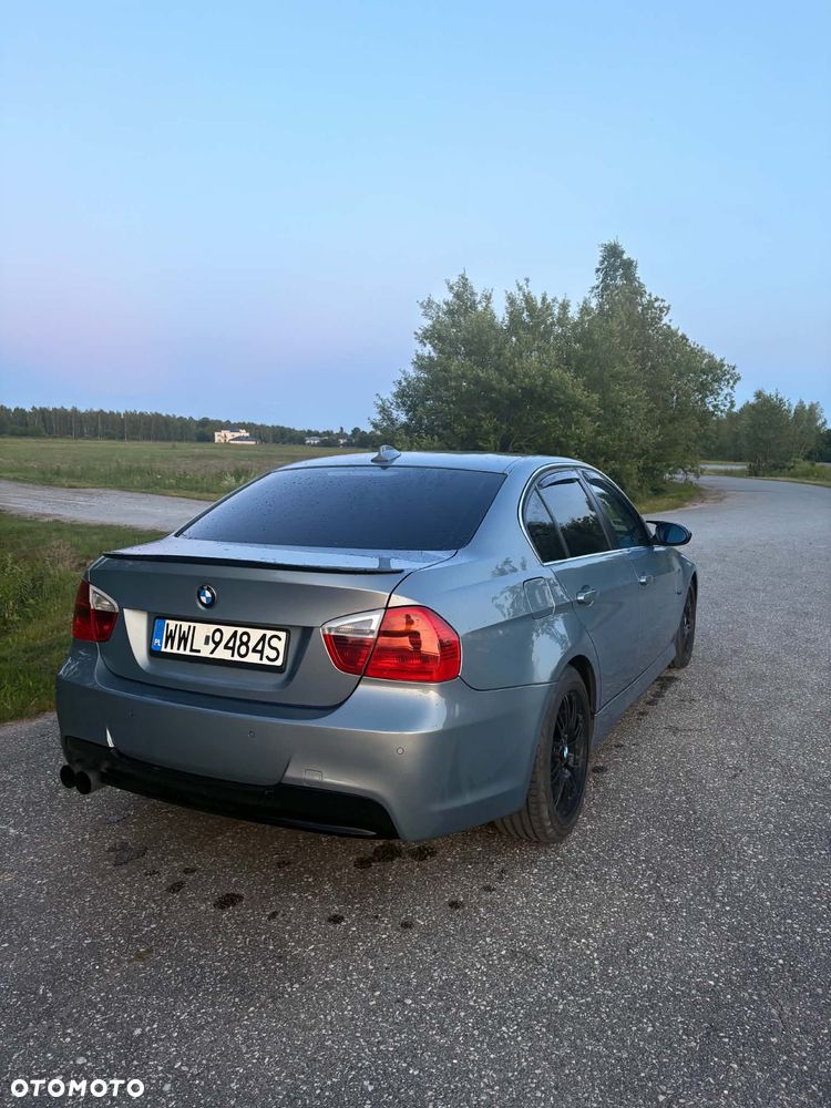 BMW Seria 3 325i - 20