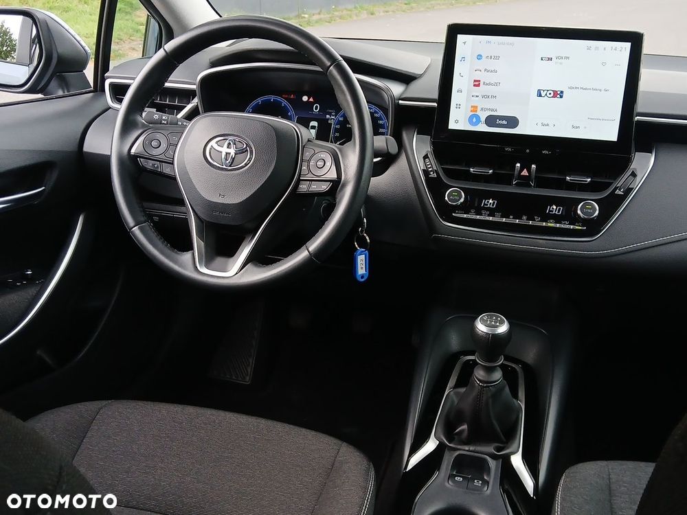 Toyota Corolla - 21