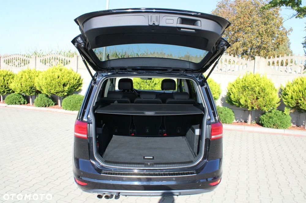 Volkswagen Touran 1.4 TSI (BlueMotion Technology) SOUND - 37