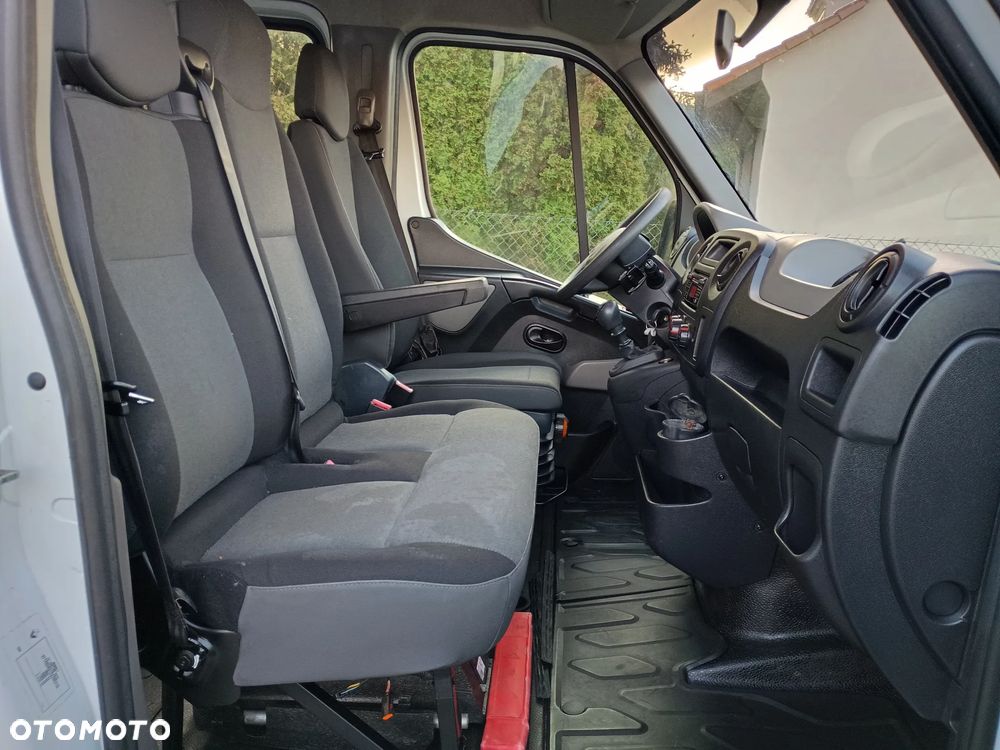 Renault Master - 10
