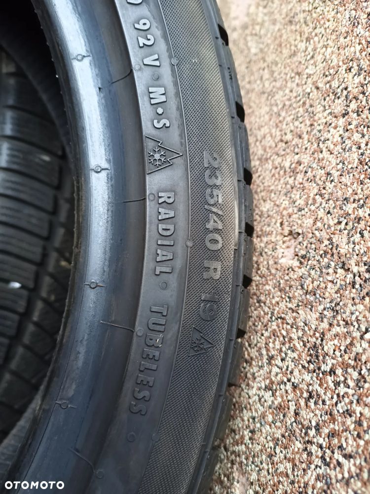 Opony zimowe 235/40r19 Continental TS830 P - 9
