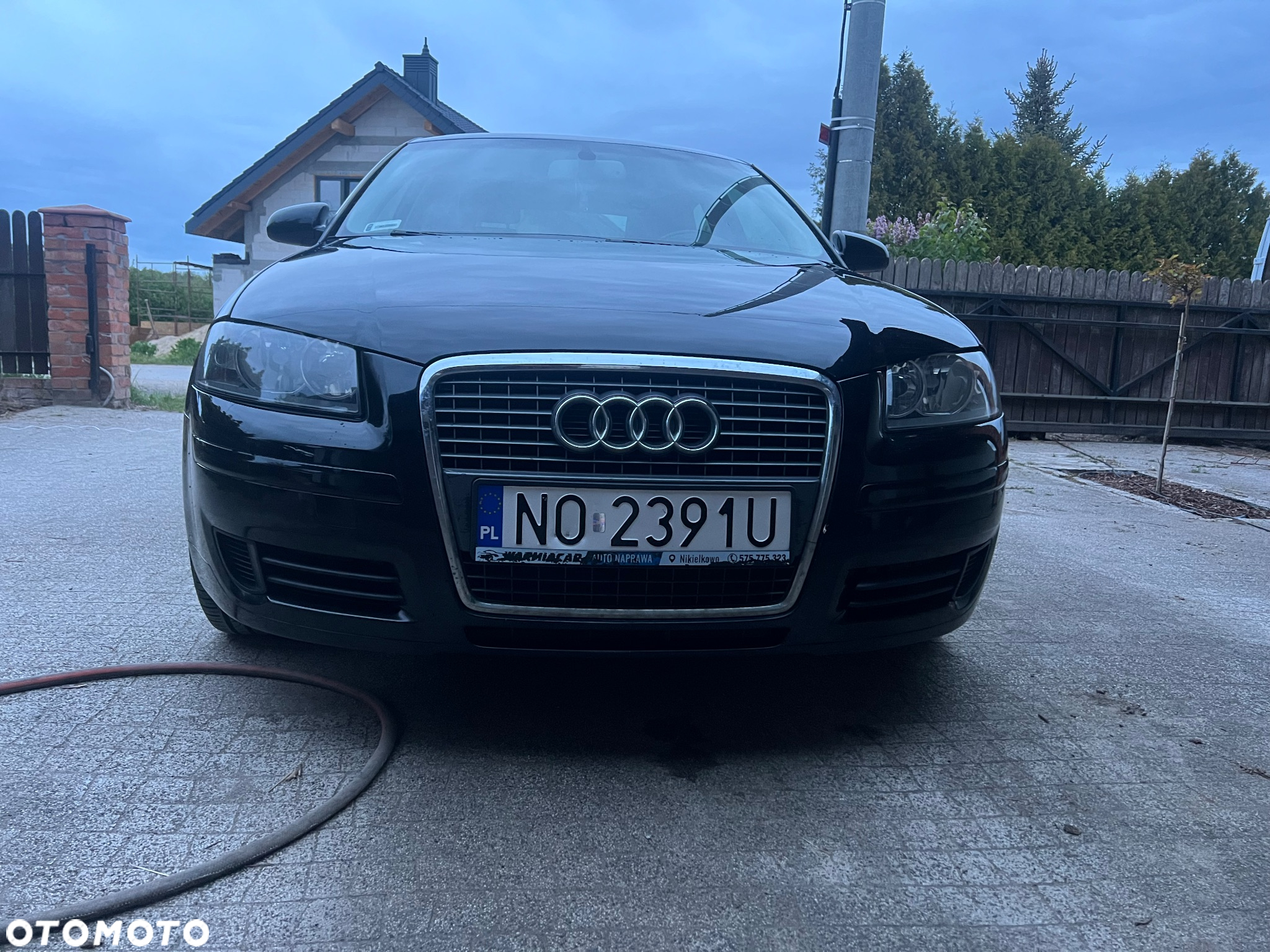 Audi A3 1.6 tiptronic S Line Sportpaket plus - 2