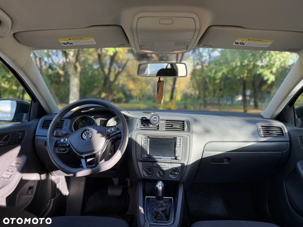 Volkswagen Jetta ver-1-4-tsi-bmt-highline-dsg - 5