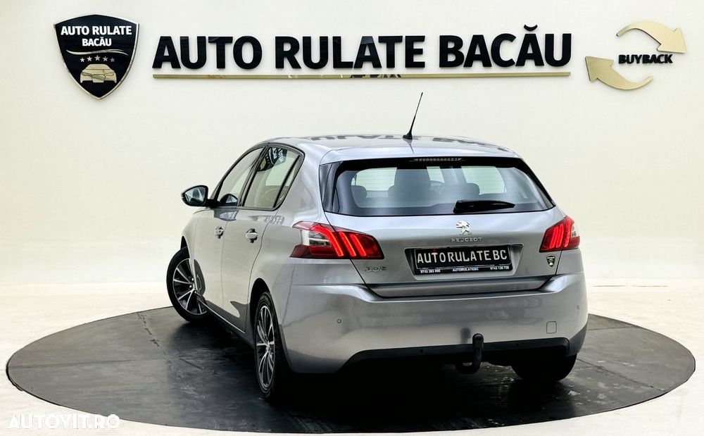 Peugeot 308 - 7
