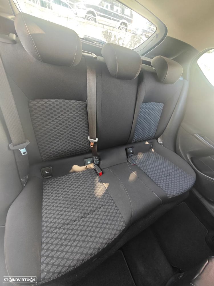 Opel Astra 1.5 D S&S Business Edition - 10