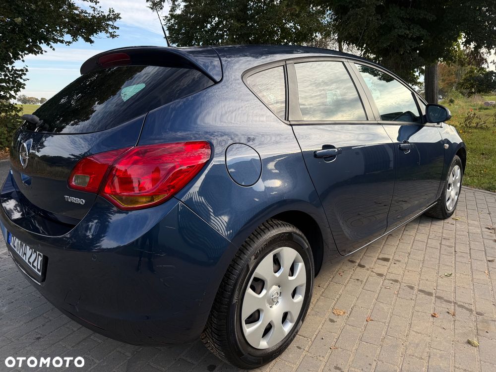 Opel Astra - 9
