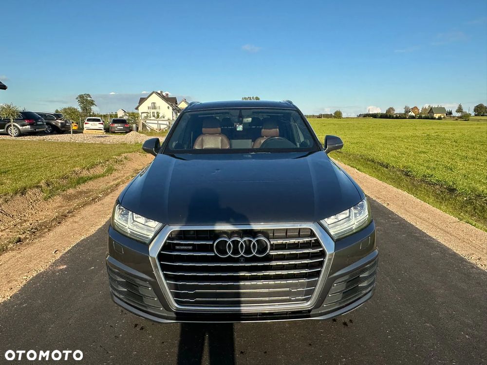 Audi Q7 3.0 TFSI Quattro Tiptronic - 2