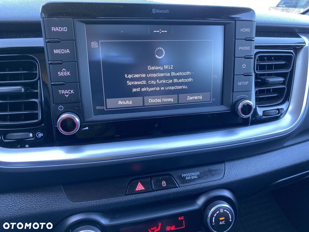 Kia Stonic - 23