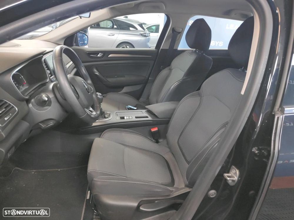 Renault Mégane Sport Tourer 1.5 Blue dCi Equilibre - 8
