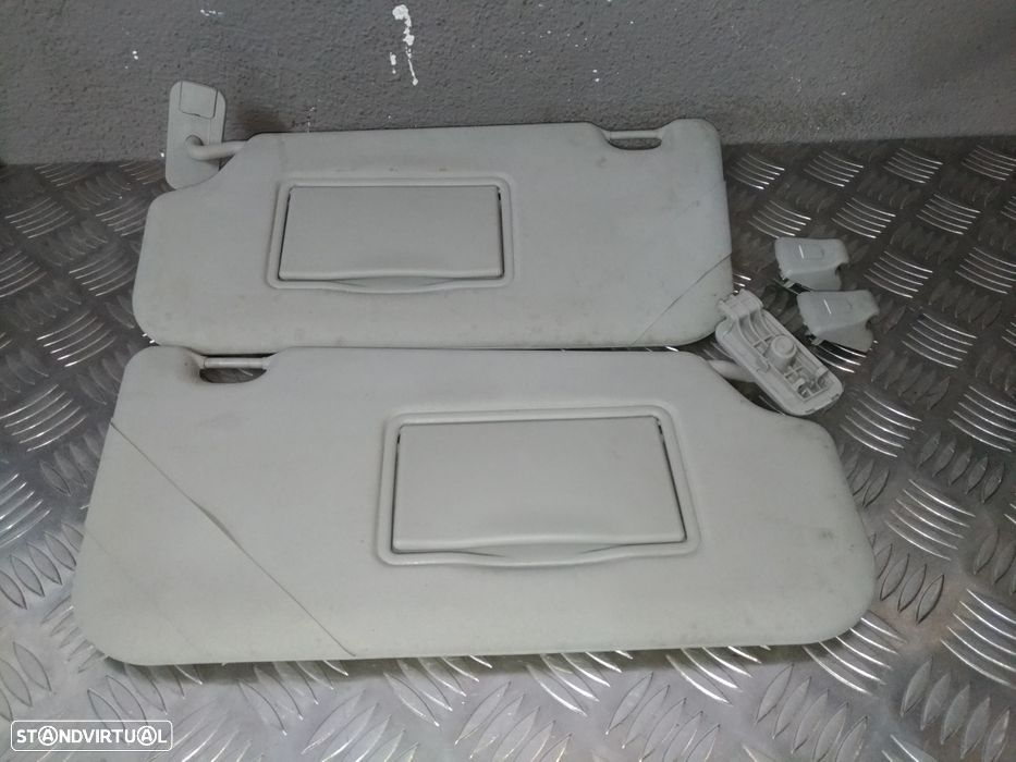 Palas de Sol Ford Fiesta MK6 - 1