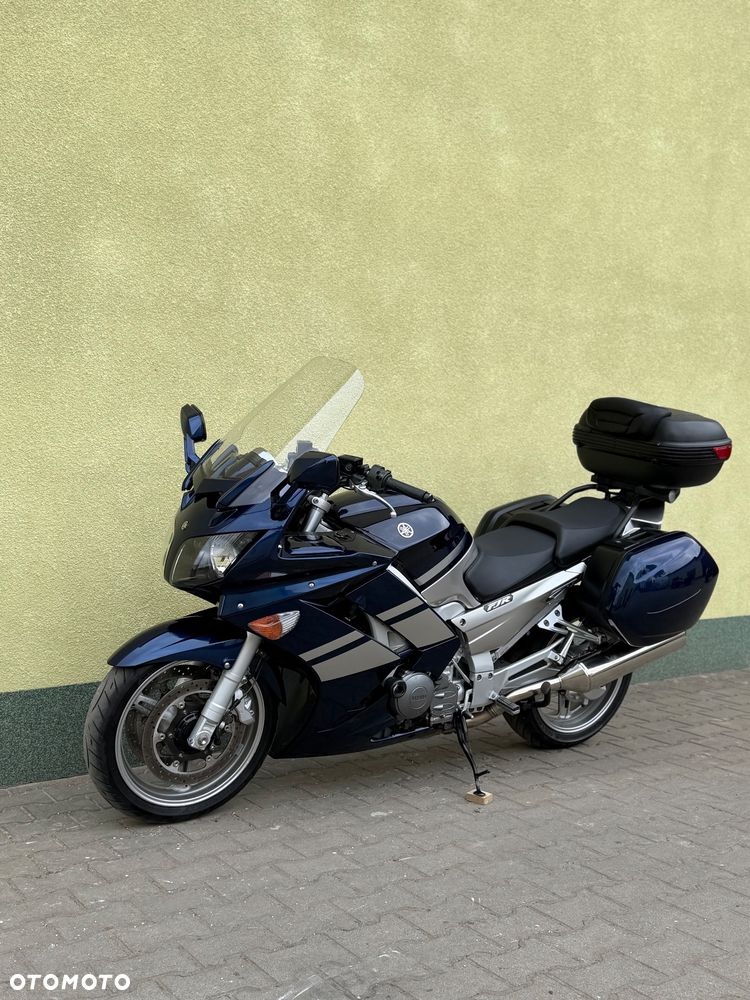 Yamaha FJR - 26