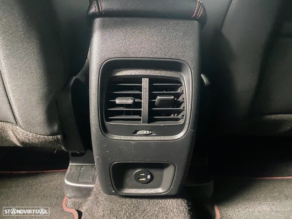 Ford Kuga 1.5 TDCi EcoBlue ST-Line X Aut. - 10