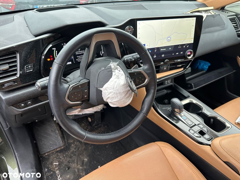 Lexus NX 450h+ E-FOUR - 16