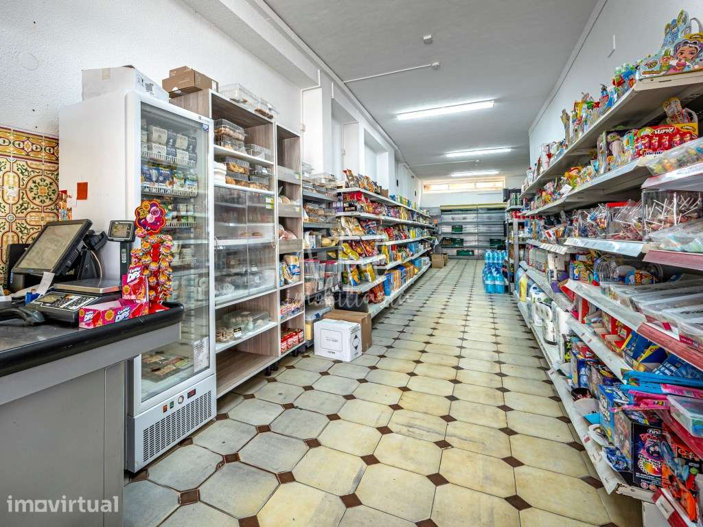 Espaço Comercial no centro do Cercal do Alentejo - Grande imagem: 2/6