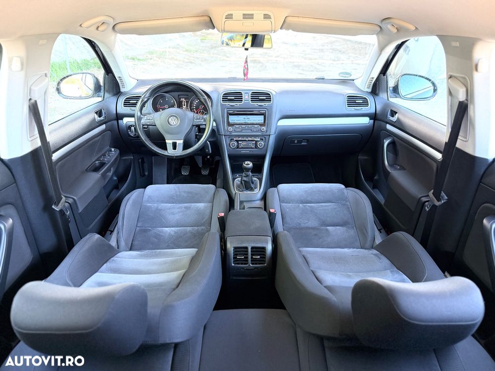 Volkswagen Golf 1.6 TDI DPF BlueMotion Technology MATCH - 8