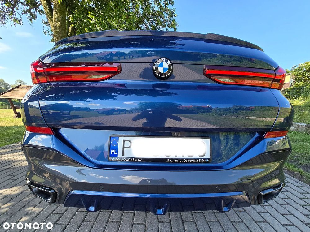 BMW X6 xDrive40d mHEV - 10