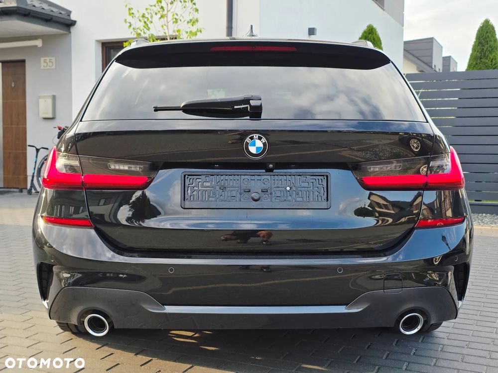 BMW Seria 3 320d Edition M Sport Shadow - 8