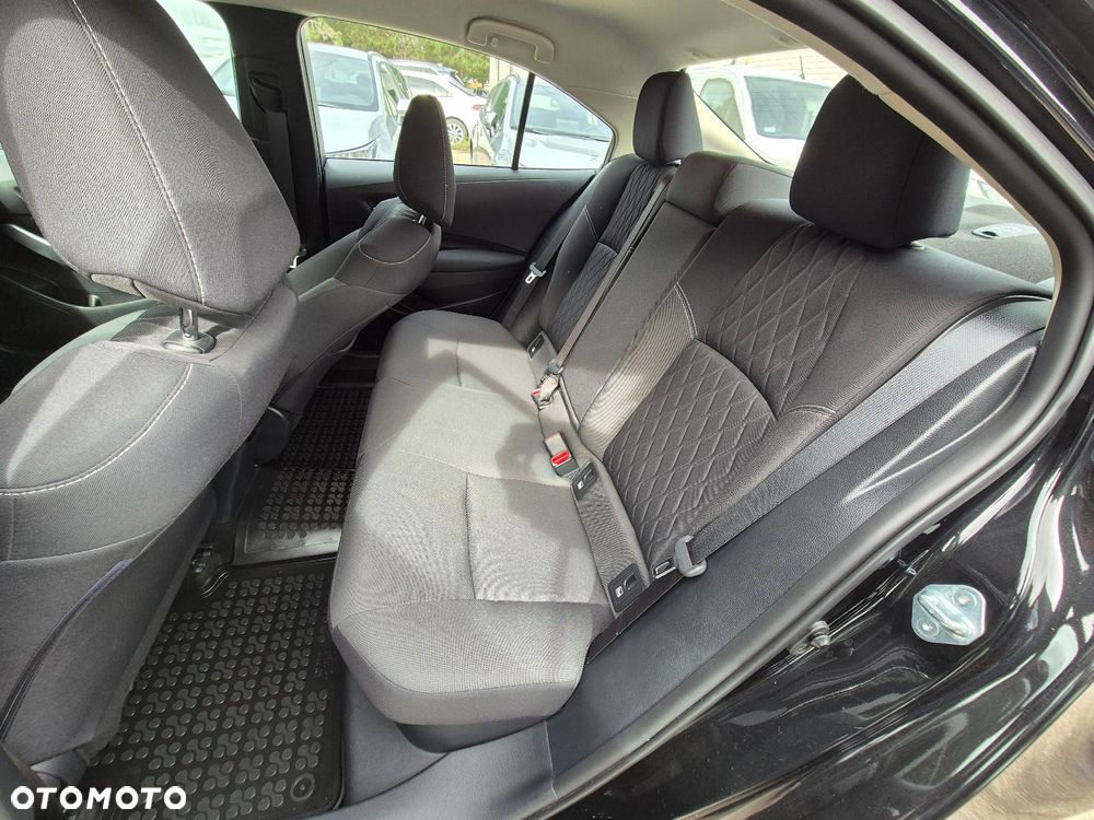 Toyota Corolla - 9
