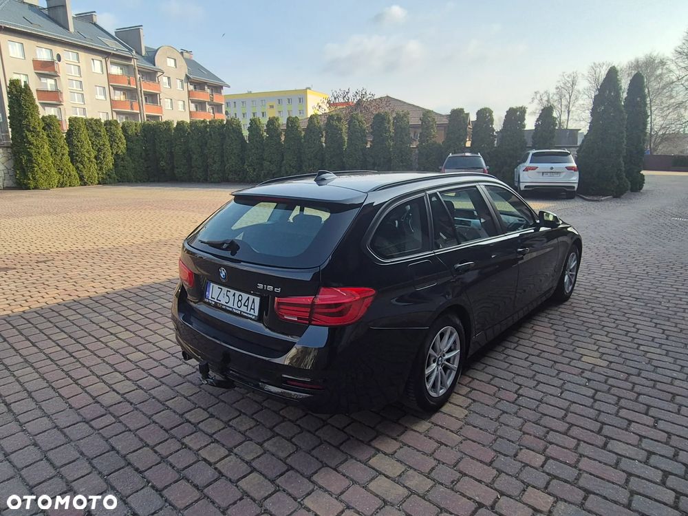 BMW Seria 3 318d Edition Luxury Line Purity - 9
