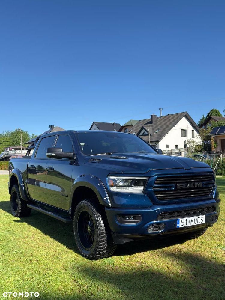 Dodge RAM 5.7 4x4 - 20