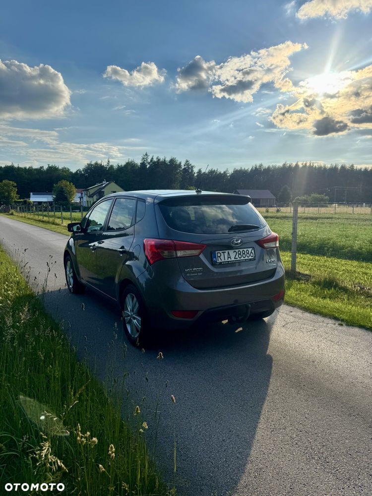 Hyundai ix20 - 3