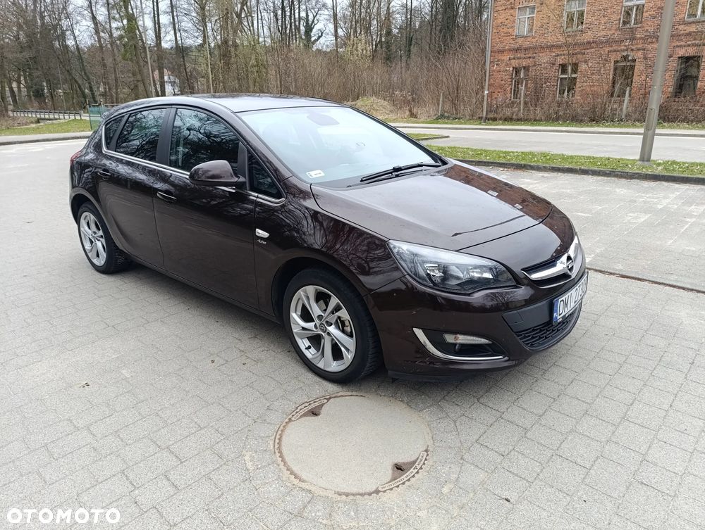 Opel Astra 1.4 Turbo Active - 11