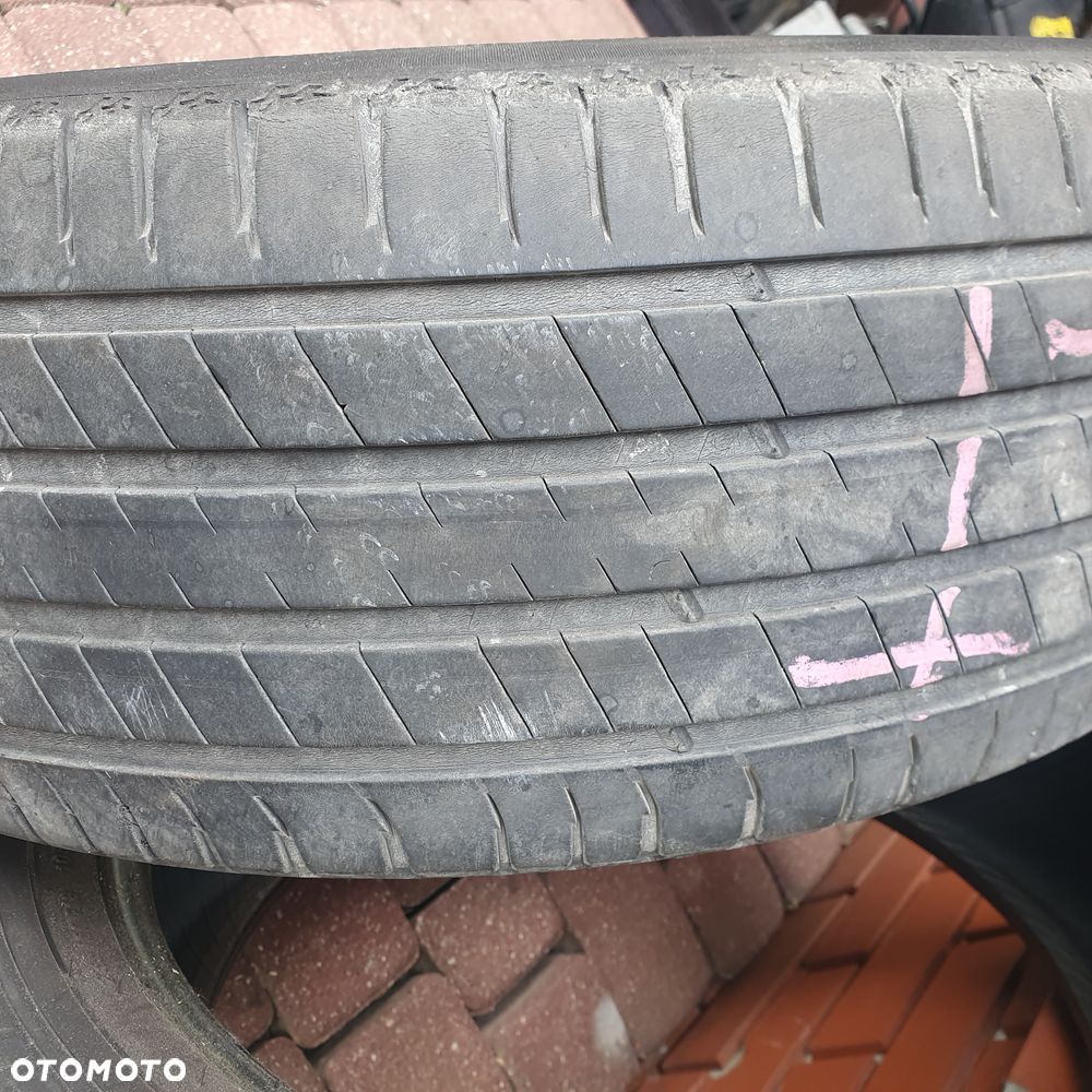Opony letnie Michelin 18/60/235 - 4