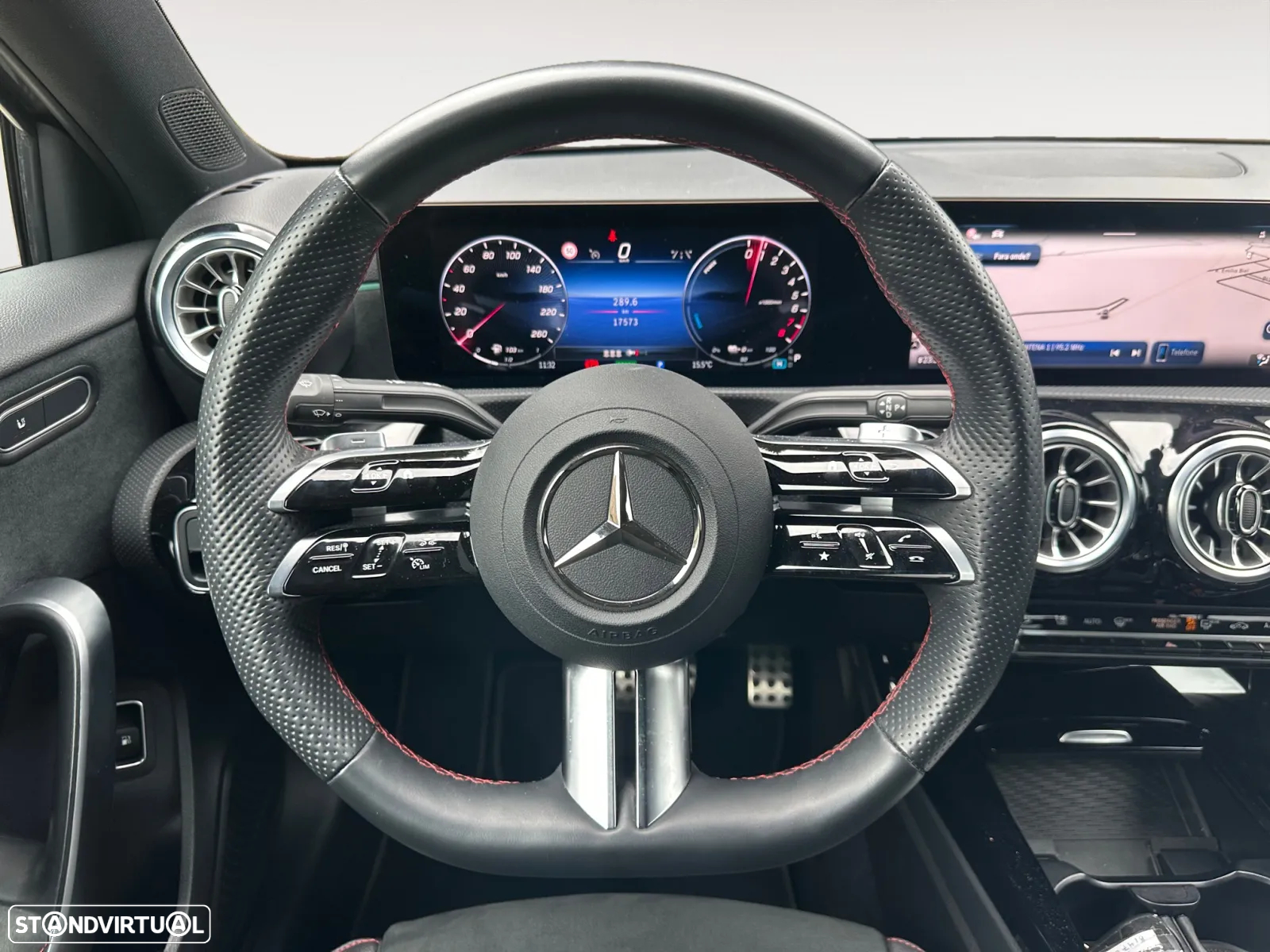 Mercedes-Benz A 250 Limousine e - 13