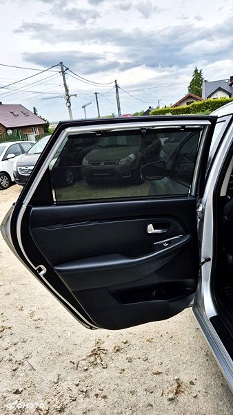 Kia Carens 1.6 GDI Business Line 7os EU6 - 30