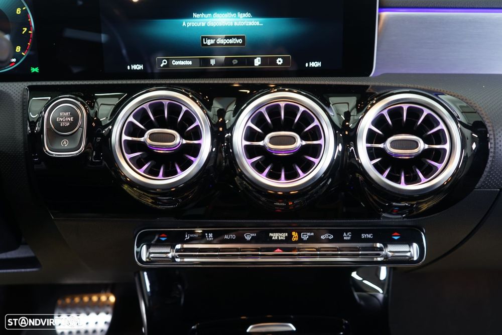 Mercedes-Benz A 180 7G-DCT AMG Line - 31