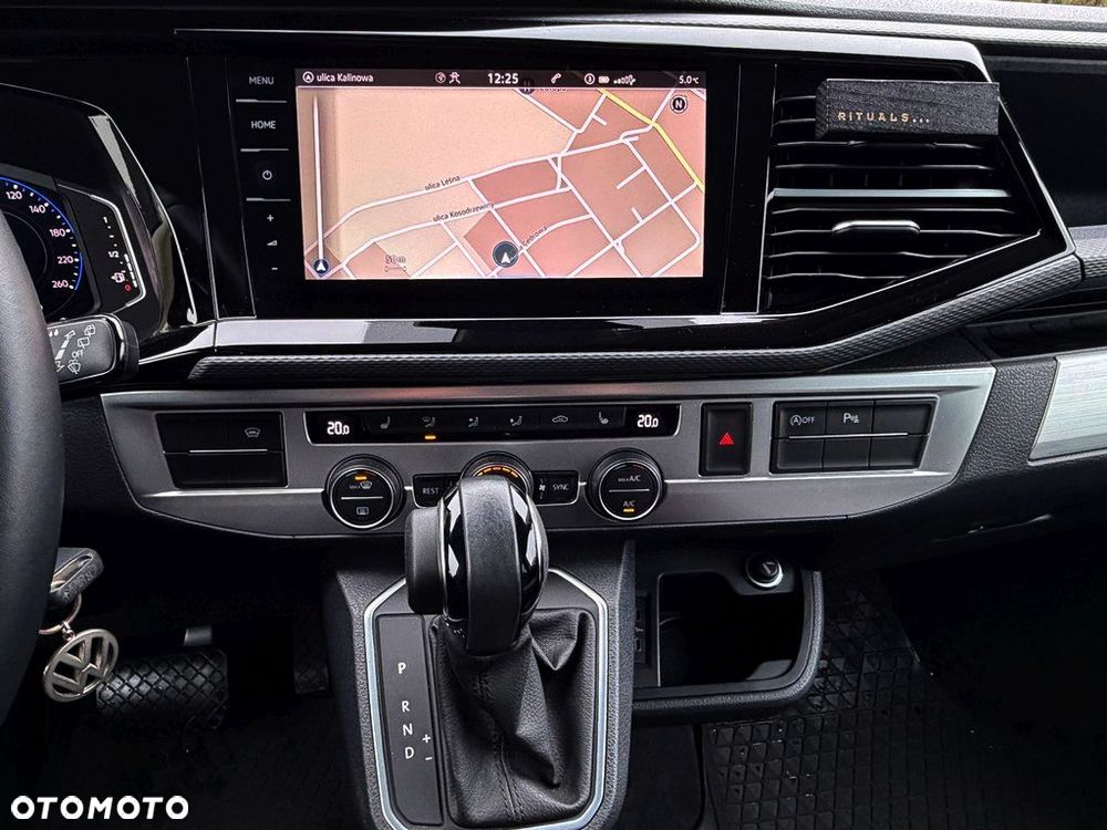 Volkswagen California - 17