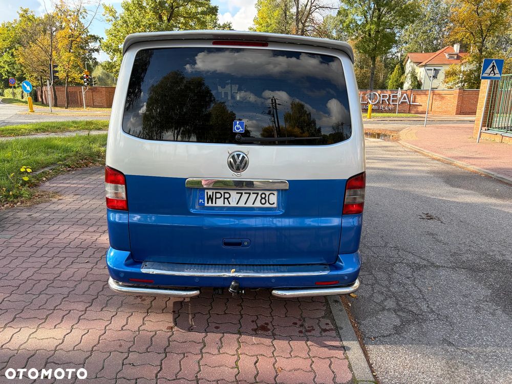 Volkswagen Multivan - 4