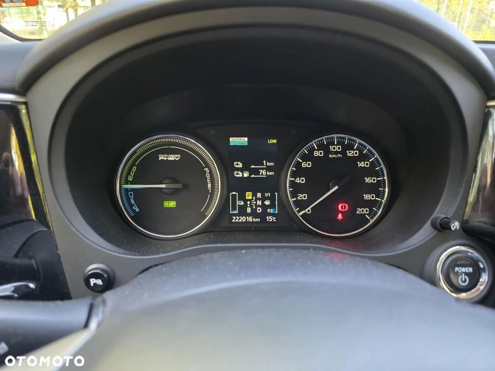 Mitsubishi Outlander 2.0 Intense + 2WD CVT - 2