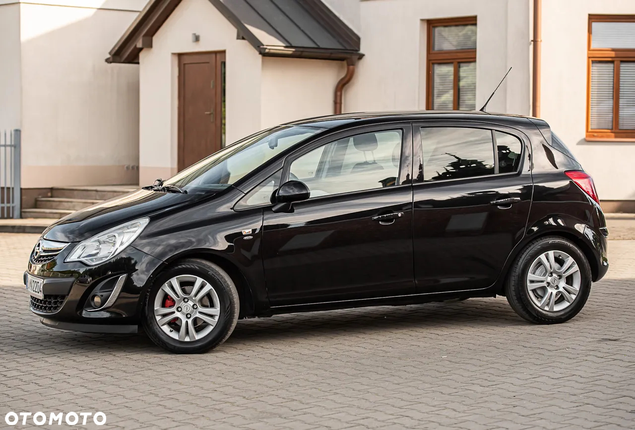 Opel Corsa 1.2 16V Essentia - 3