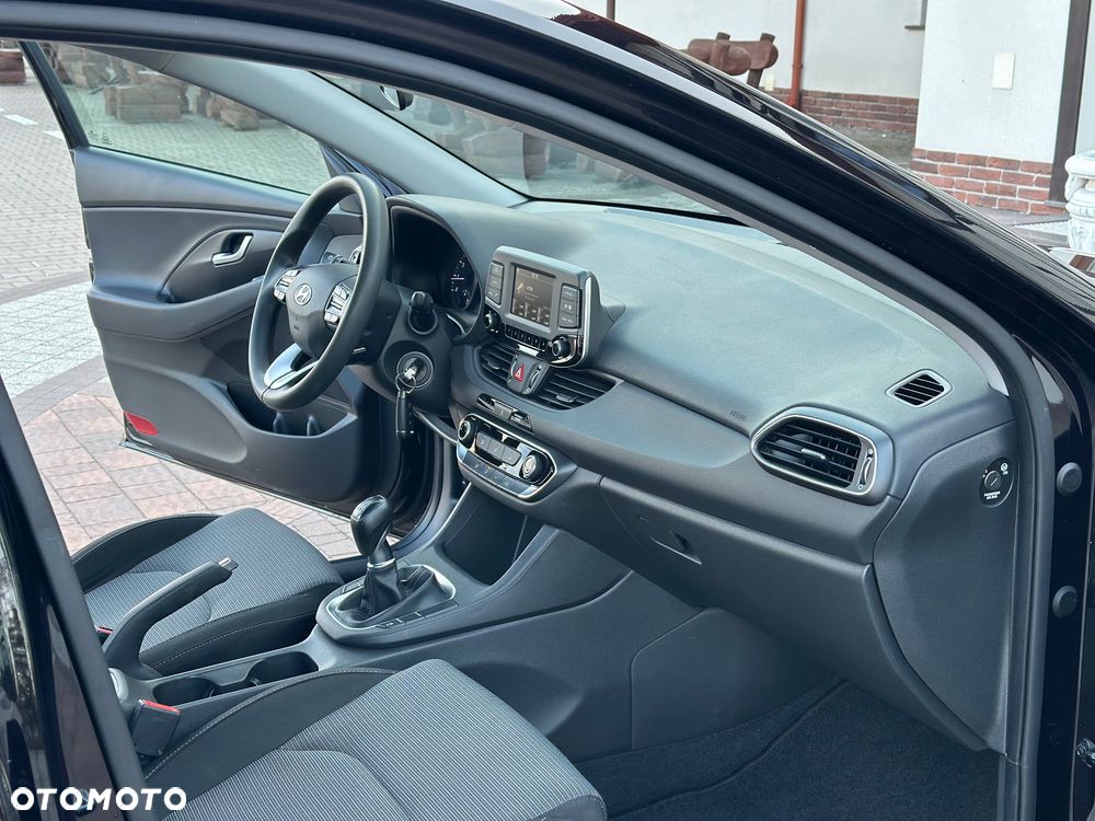 Hyundai i30 1.4 Passion Plus - 34