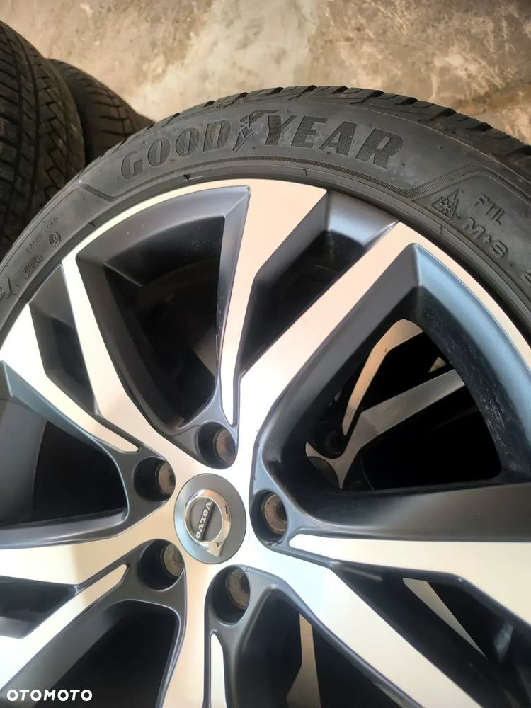 5x108 Alufelgi Felgi Aluminiowe 18 Koła Letnie Lato VOLVO C30 C70 S40 V40 Cross Country S60 V50 V60 V70 s90 v90 xc40 XC60 XC70 Ford 5mm Legnica ALU-RAD 235/45 20r. - 4