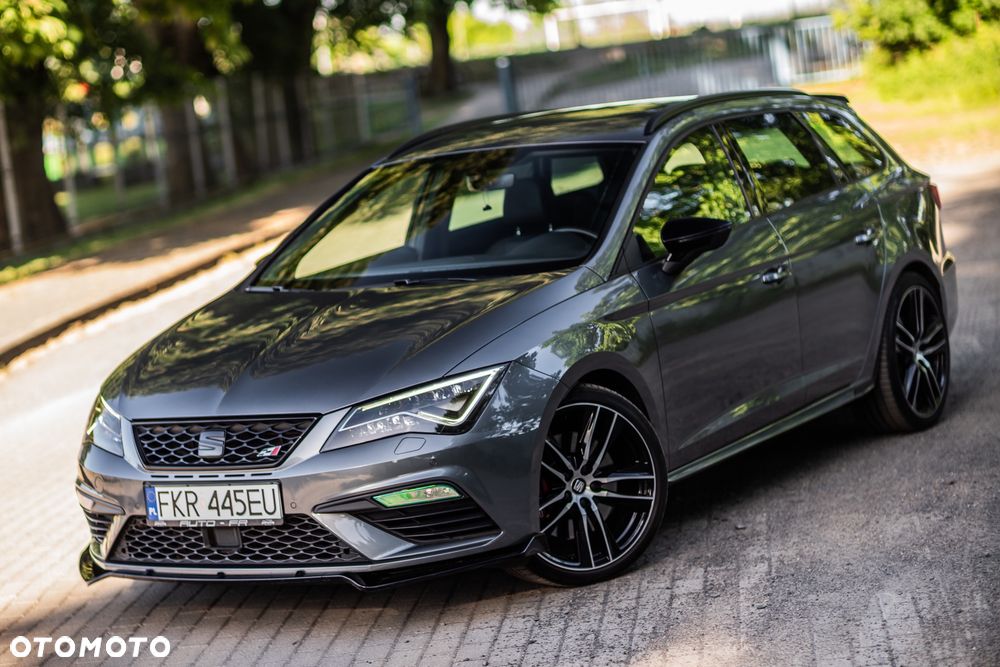 Seat Leon Sportstourer 2.0 TSI Start&Stop 4Drive DSG Cupra 300 - 1